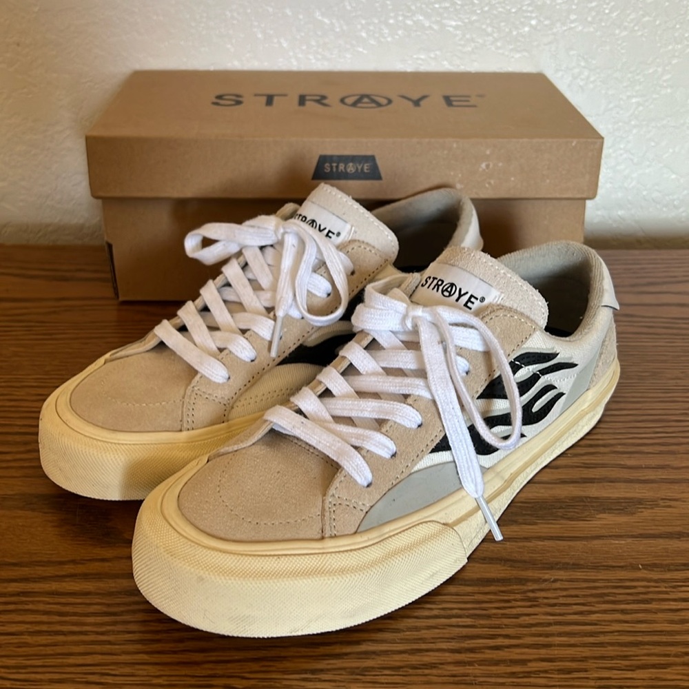 Straye Logan Skate Shoes